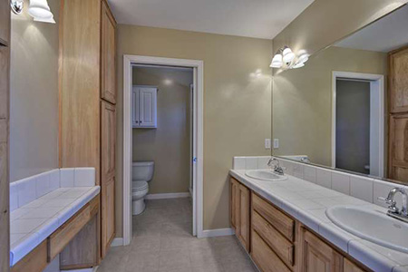 Campbell - Willow Glen Border - Master bath